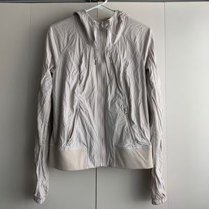 LULULEMON nude zip jacket with pockets!